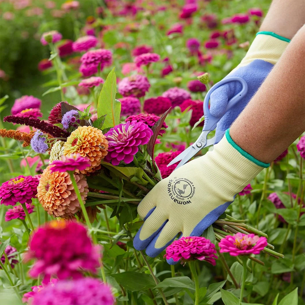 Womanswork Purple Digger Gardening Gloves 3 Womanswork Purple Digger Gardening Gloves